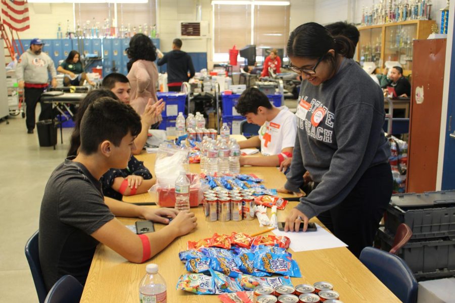 Students participate in biannual blood drive at AHS

Photo: Kimberly Can