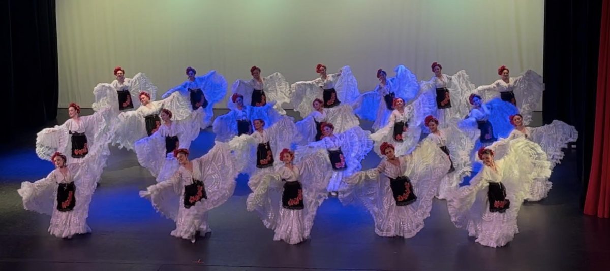 More Than a Dance: Rafael Valpuesta on Folklórico, Identity, and Legacy/Más que un baile: Rafael Valpuesta sobre el folklórico, la identidad y el legado