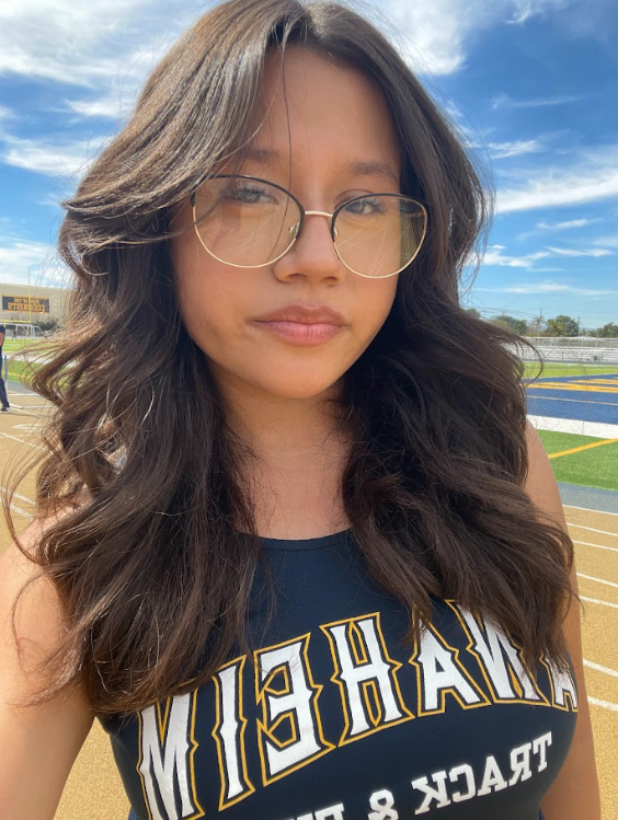 Student Spotlight: Isis Nuñez | Estudiante destacado: Isis Nuñez